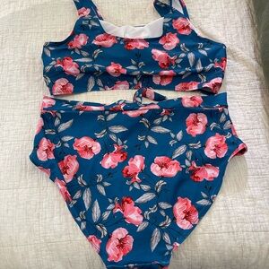 Bathing suit